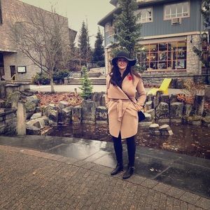 Meet your Posher, Miranda